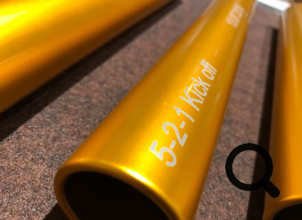 Laser Gravur Böhm in Bonn - Geschenkideen mit Gravuren auf Holz, Glas, Leder, Metall, Acryl Plexiglas , Armbänder, Papier, Anhänger, Schilder ... für Privat und Geschäftskunden und  Firmen. Kunden kommen aus Bonn, Köln, Siebengebirge, Frechen, und ganz NRW, Deutschland, Schweiz und der Welt